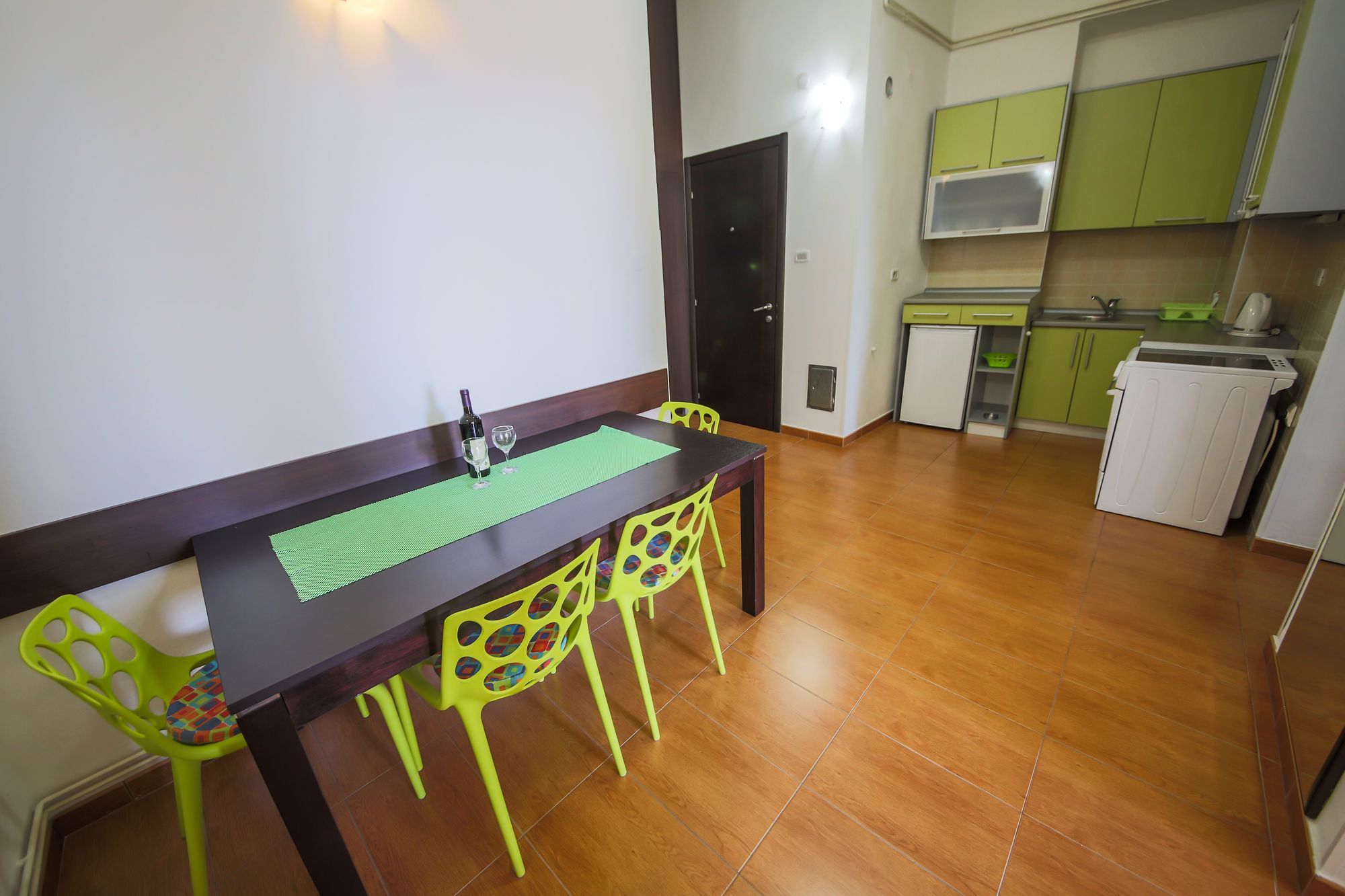 R-Club Old Town Apartments บุดวา ภายนอก รูปภาพ